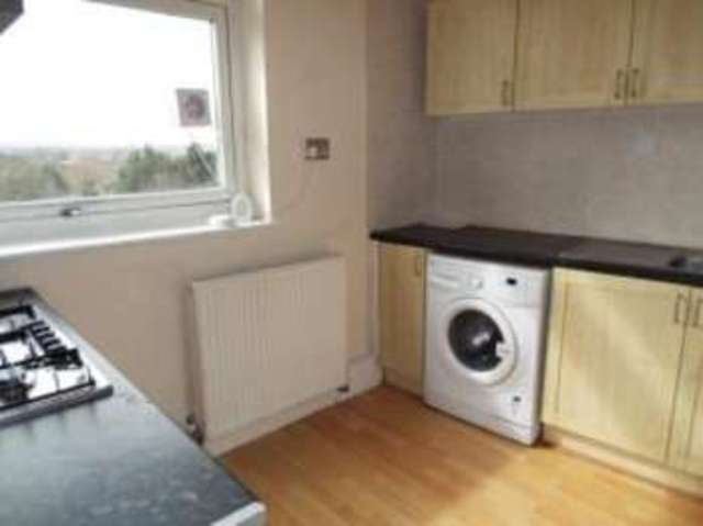  Image of 2 bedroom Flat for sale in Baywood Square Chigwell IG7 at 39 Baywood Square Chigwell Chigwell Row, IG7 4AY