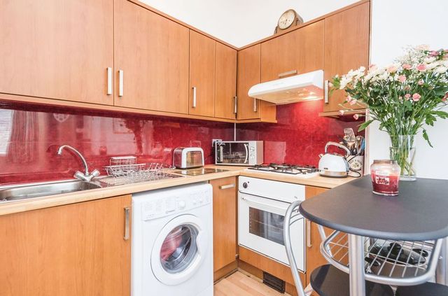  Image of 1 bedroom Flat for sale in Wheatfield Road Edinburgh EH11 at Wheatfield Road Gorgie Edinburgh, EH11 2PS