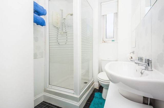  Image of 1 bedroom Flat for sale in Wheatfield Road Edinburgh EH11 at Wheatfield Road Gorgie Edinburgh, EH11 2PS