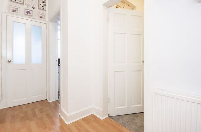  Image of 1 bedroom Flat for sale in Wheatfield Road Edinburgh EH11 at Wheatfield Road Gorgie Edinburgh, EH11 2PS