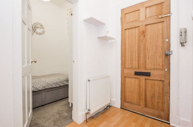  Image of 1 bedroom Flat for sale in Wheatfield Road Edinburgh EH11 at Wheatfield Road Gorgie Edinburgh, EH11 2PS