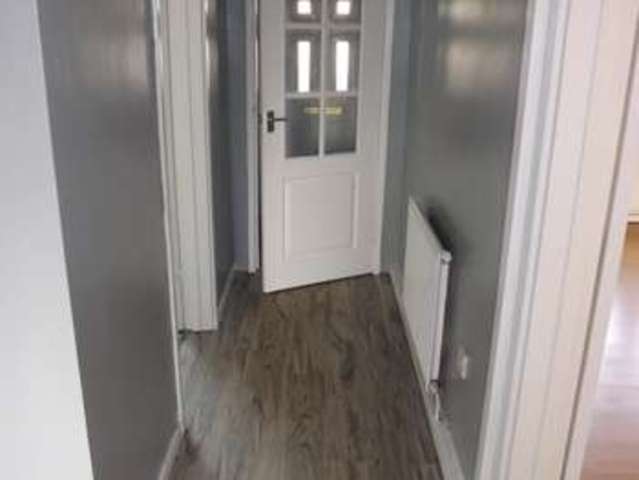  Image of 2 bedroom Flat to rent in Wishawhill Street Wishaw ML2 at Wishawhill Street  Wishaw, ML2 7PX