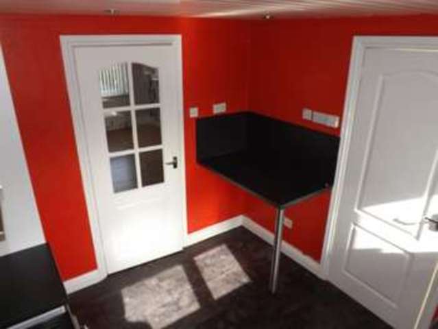  Image of 2 bedroom Flat to rent in Wishawhill Street Wishaw ML2 at Wishawhill Street  Wishaw, ML2 7PX