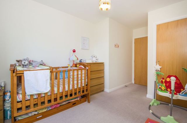  Image of 2 bedroom Flat for sale in Waverley Park Edinburgh EH8 at Waverley Park Abbeyhill Edinburgh, EH8 8EW