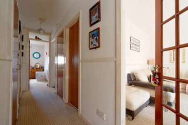  Image of 2 bedroom Flat for sale in London Road Glasgow G31 at London Road  Glasgow, G40 1NQ