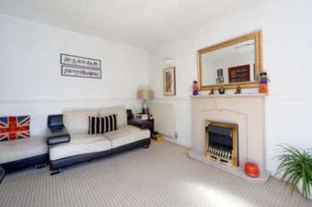  Image of 2 bedroom Flat for sale in London Road Glasgow G31 at London Road  Glasgow, G40 1NQ
