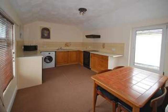  Image of 2 bedroom Apartment to rent in Church Road Newport NP19 at 59a Church Road  Newport, NP19 7EJ