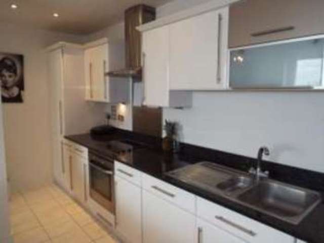  Image of 2 bedroom Detached house for sale in High Street Southampton SO14 at 70 High Street Southampton Northam, SO14 2NW