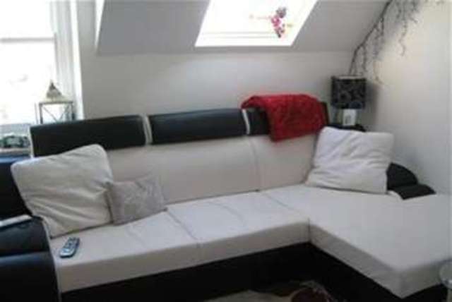 Image of 2 bedroom Flat to rent in Abbey Road Llandudno LL30 at Llandudno, LL30 2EE