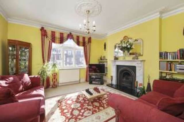  Image of 2 bedroom Flat for sale in Richmond Way London W14 at Addison Park Mansions  Richmond Way, W14 0EA