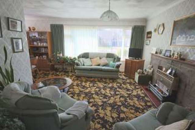 Image of 3 bedroom Detached house for sale in Howard Drive Maidstone ME16 at Howard Drive  Allington, ME16 0QE