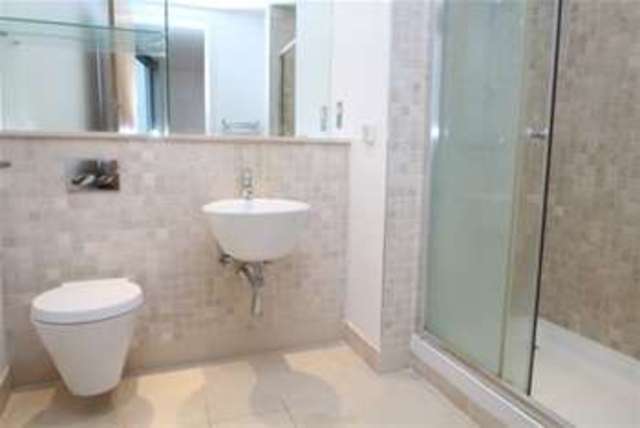  Image of 2 bedroom Flat to rent in Altyre Road Croydon CR0 at Croydon, CR0 5BP