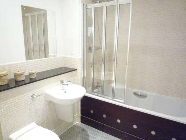 Image of 1 bedroom Apartment to rent in Anchor Street Ipswich IP3 at Anchor Street Orwell Quay Ipswich, IP3 0BW