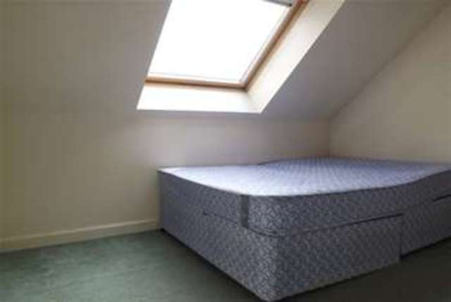  Image of 2 bedroom Flat to rent in Argyle Street Paisley PA1 at Paisley, PA1 2EX