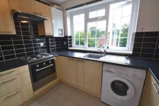 Image of 2 bedroom Apartment to rent in Ashley Road Epsom KT18 at Ashley Road  Epsom, KT18 5BQ