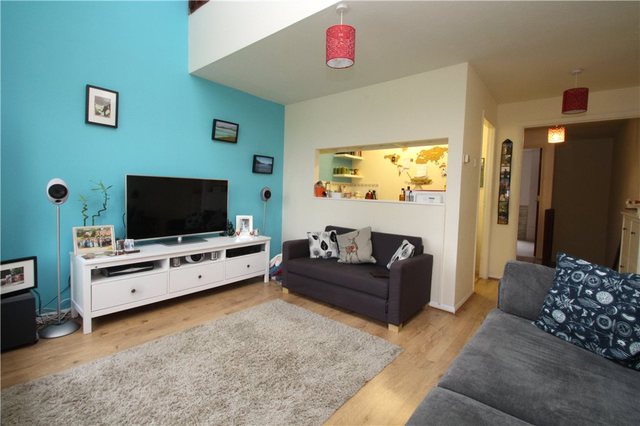  Image of 2 bedroom Maisonette for sale in Badgers Close Woking GU21 at Woking  Horsell, GU21 3JF