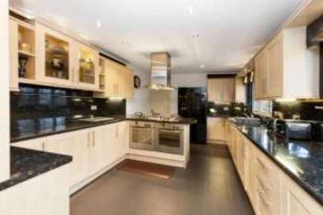  Image of 5 bedroom Detached house for sale in Ballantrae East Kilbride Glasgow G74 at East Kilbride Glasgow East Kilbride, G74 4TZ