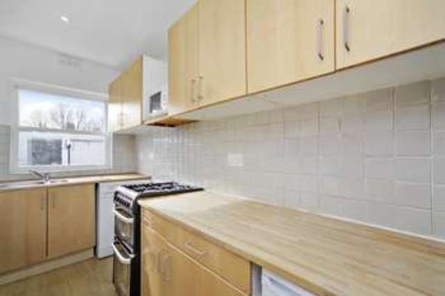  Image of 2 bedroom Flat to rent in Battersea High Street London SW11 at Battersea High Street  London, SW11 3HX
