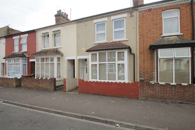  Image of 2 bedroom Terraced house for sale in Millbrook Road Bedford MK42 at Millbrook Road  Bedford, MK42 9HJ
