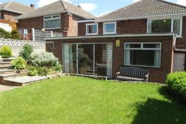  Image of 3 bedroom Bungalow to rent in Belper Avenue Carlton Nottingham NG4 at Nottingham, NG4 3SE