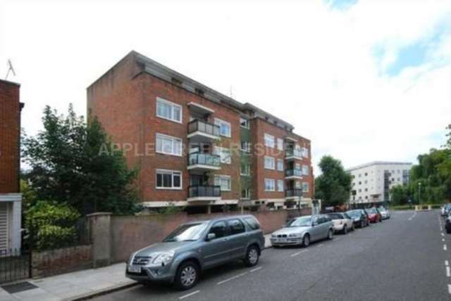  Image of 3 bedroom Flat to rent in Belsize Road London NW6 at Belsize Road South Hampstead London, NW6 4RY