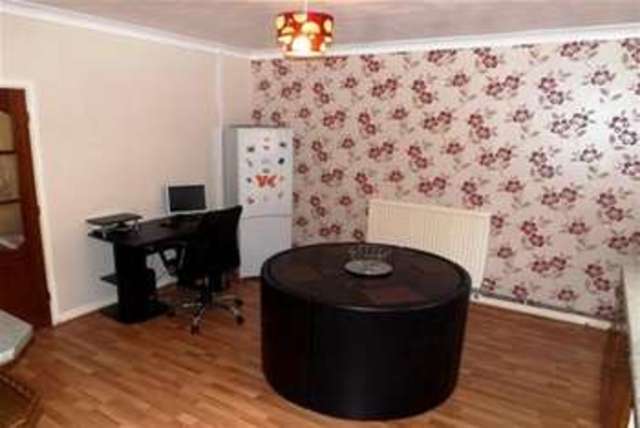  Image of 3 bedroom Terraced house to rent in Asquith Road Bentley Doncaster DN5 at Doncaster, DN5 0NT