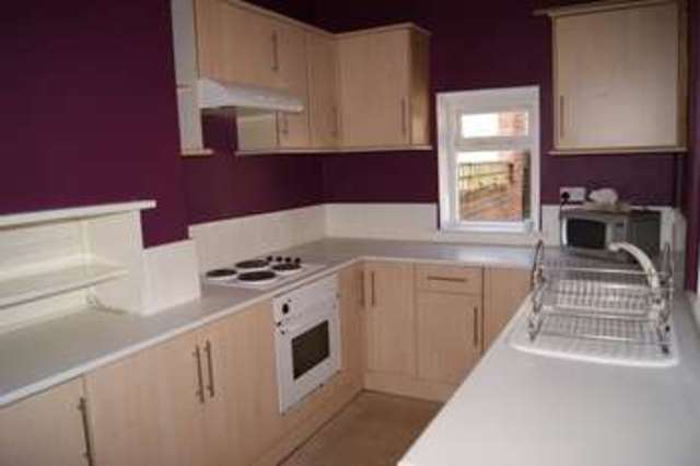 Image of 2 bedroom Terraced house to rent in Burkill Street Sandal Wakefield WF1 at Wakefield Wakefield, WF1 5PA
