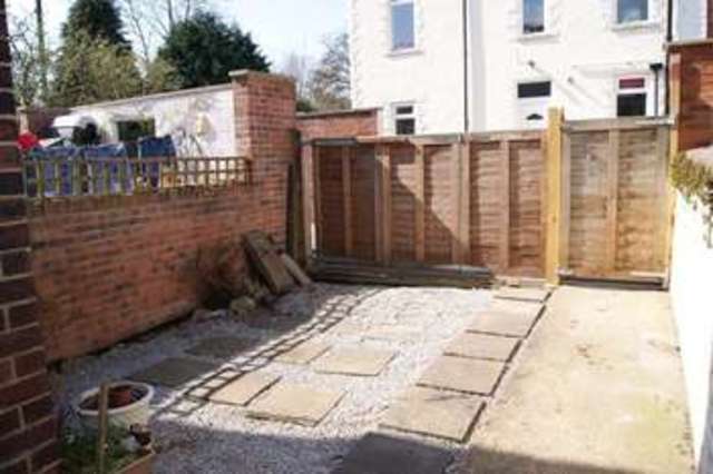  Image of 2 bedroom Terraced house to rent in Burkill Street Sandal Wakefield WF1 at Wakefield Wakefield, WF1 5PA