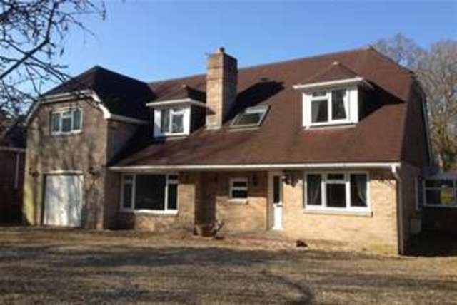  Image of 4 bedroom Detached house to rent in Curdridge Lane Curdridge Southampton SO32 at Southampton, SO32 2BH