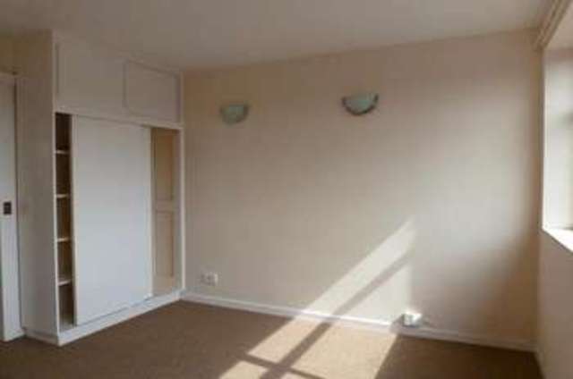  Image of 1 bedroom Studio flat to rent in Cambridge Street Norwich NR2 at Cambridge Street  Norwich, NR2 2BB