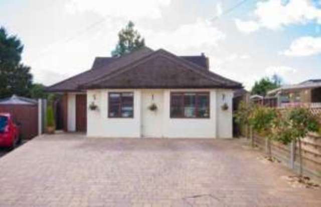  Image of 4 bedroom Detached house for sale in Catherine Close Pilgrims Hatch Brentwood CM15 at Brentwood Essex Pilgrims Hatch, CM15 9RJ