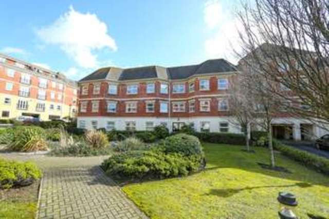  Image of 1 bedroom Flat for sale in Chatsworth Square Hove BN3 at Hove Hove, BN3 1WE