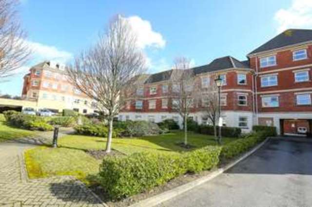  Image of 1 bedroom Flat for sale in Chatsworth Square Hove BN3 at Hove Hove, BN3 1WE