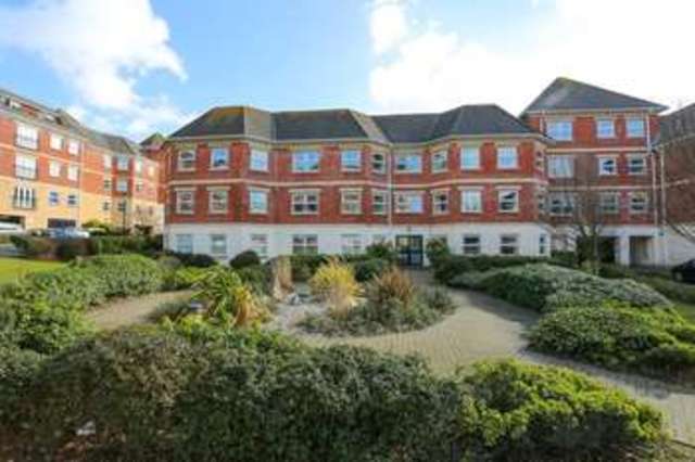  Image of 1 bedroom Flat for sale in Chatsworth Square Hove BN3 at Hove Hove, BN3 1WE