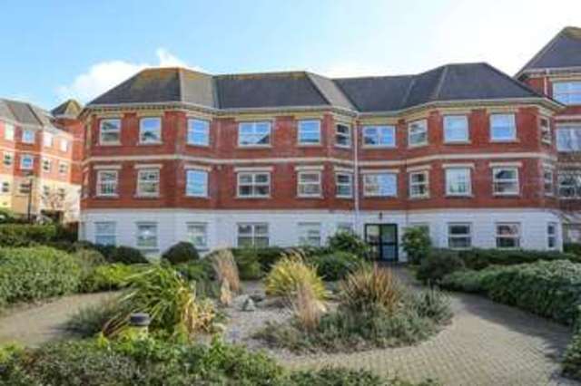  Image of 1 bedroom Flat for sale in Chatsworth Square Hove BN3 at Hove Hove, BN3 1WE
