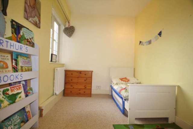  Image of 2 bedroom Flat to rent in Chiswick Village London W4 at Chiswick Village Chiswick London, W4 3DG