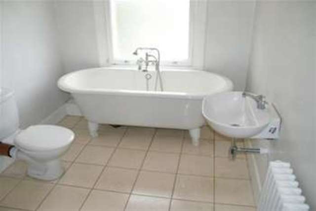 Image of 1 bedroom Flat to rent in Clarendon Rise London SE13 at London, SE13 5ES