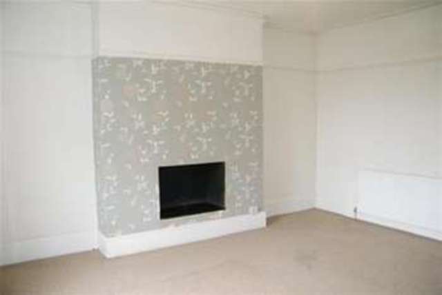  Image of 1 bedroom Flat to rent in Clarendon Rise London SE13 at London, SE13 5ES