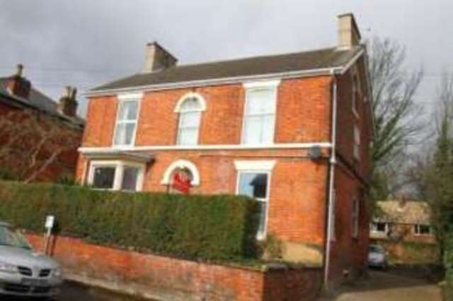  Image of 7 bedroom Detached house for sale in Cobden Road Chesterfield S40 at Chesterfield Derbyshire Chesterfield, S40 4TD