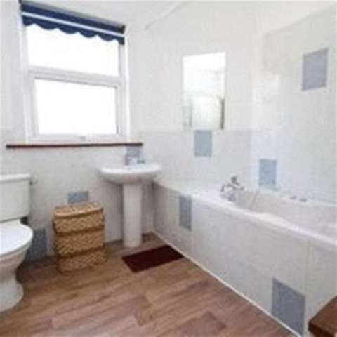  Image of 3 bedroom Semi-Detached house to rent in Cobham Road Ilford IG3 at Cobham Road  Ilford, IG3 9JW