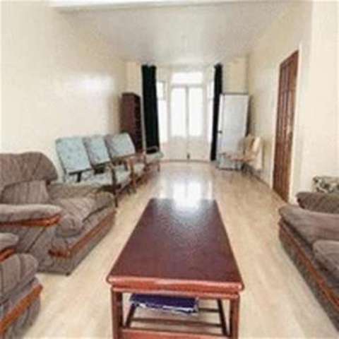  Image of 3 bedroom Semi-Detached house to rent in Cobham Road Ilford IG3 at Cobham Road  Ilford, IG3 9JW