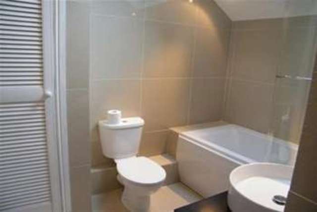  Image of 3 bedroom Flat to rent in Cold Bath Road Harrogate HG2 at Harrogate, HG2 0NA