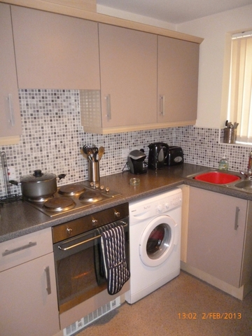  Image of 2 bedroom Apartment to rent in College View Dewsbury WF13 at College View  Carlton Road, Dewsbury, West Y, WF13 2AN