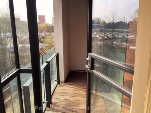  Image of 2 bedroom Apartment to rent in Commercial Street Manchester M15 at Commercial Street  Manchester, M15 4QY