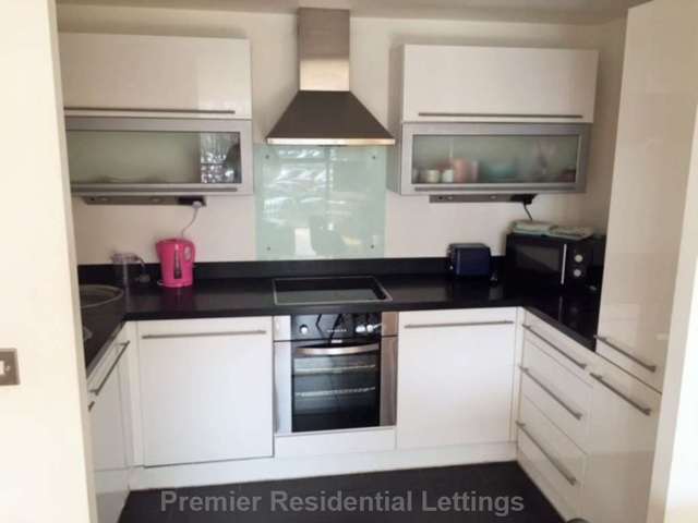  Image of 2 bedroom Apartment to rent in Commercial Street Manchester M15 at Commercial Street  Manchester, M15 4QY