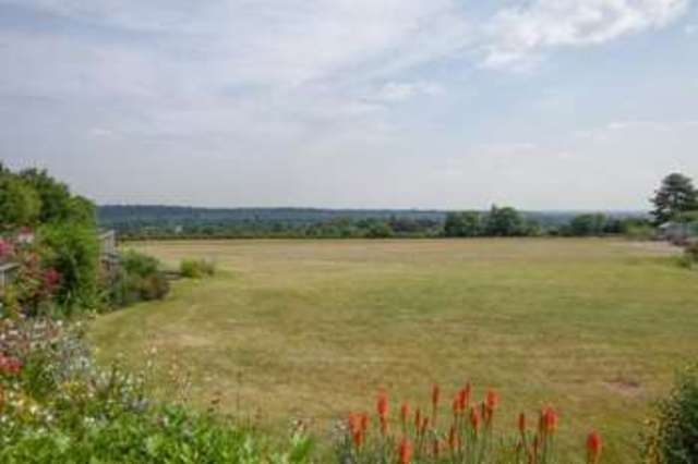  Image of 6 bedroom Detached house for sale in Terrys Lane Cookham Maidenhead SL6 at COOKHAM, SL6 9TJ