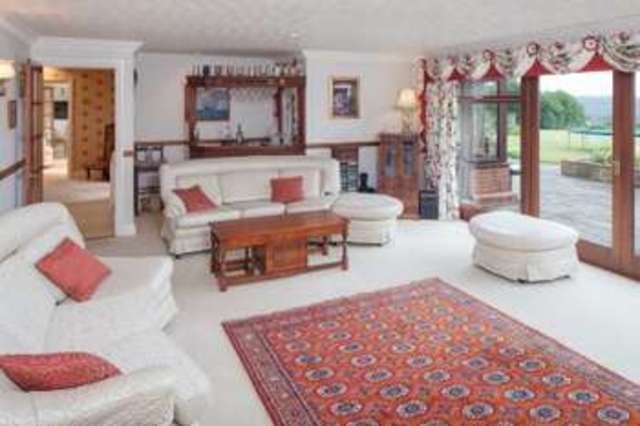  Image of 6 bedroom Detached house for sale in Terrys Lane Cookham Maidenhead SL6 at COOKHAM, SL6 9TJ