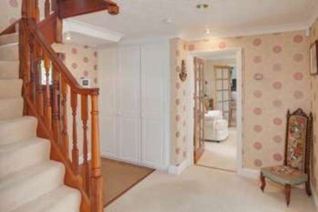  Image of 6 bedroom Detached house for sale in Terrys Lane Cookham Maidenhead SL6 at COOKHAM, SL6 9TJ