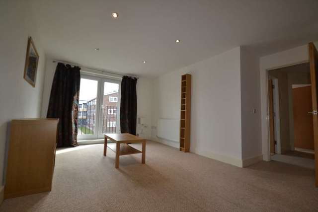  Image of 2 bedroom Apartment to rent in Corbel Way Eccles Manchester M30 at Clifton Road Monton Village Manchester, M30 9GH