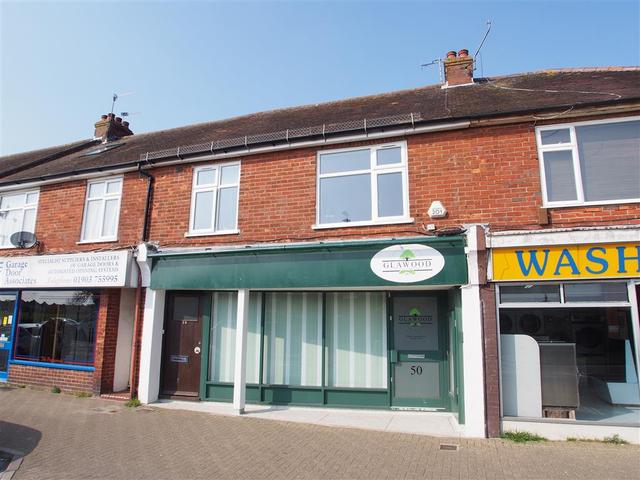  Image of 1 bedroom Flat to rent in Crabtree Lane Lancing BN15 at Lancing, BN15 9PJ